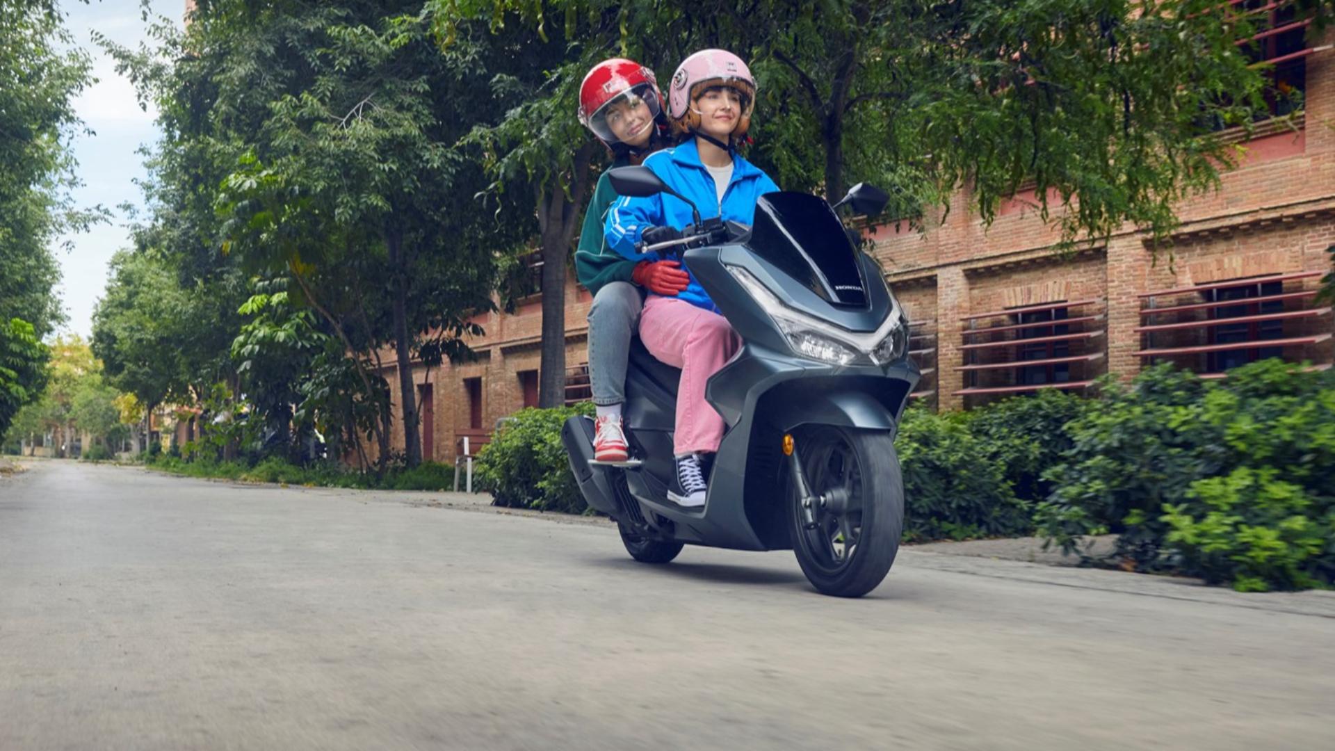 PCX125